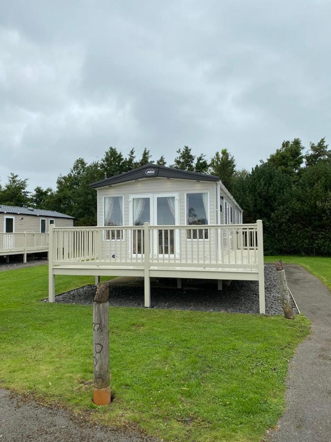 Lake District Prestige Caravan, 3 Bedrooms, Sleeps 8 On Haven Holiday Park Flookburgh Exterior foto