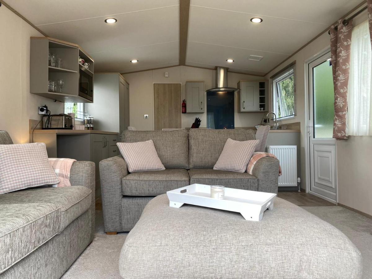 Lake District Prestige Caravan, 3 Bedrooms, Sleeps 8 On Haven Holiday Park Flookburgh Exterior foto