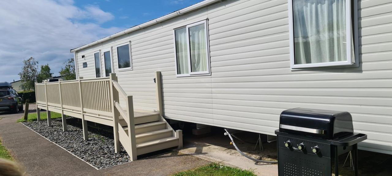 Lake District Prestige Caravan, 3 Bedrooms, Sleeps 8 On Haven Holiday Park Flookburgh Exterior foto